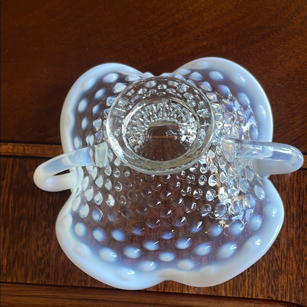 Fenton French Opalescent hobnail crimped bonbon with handles - Picture 6 of 6